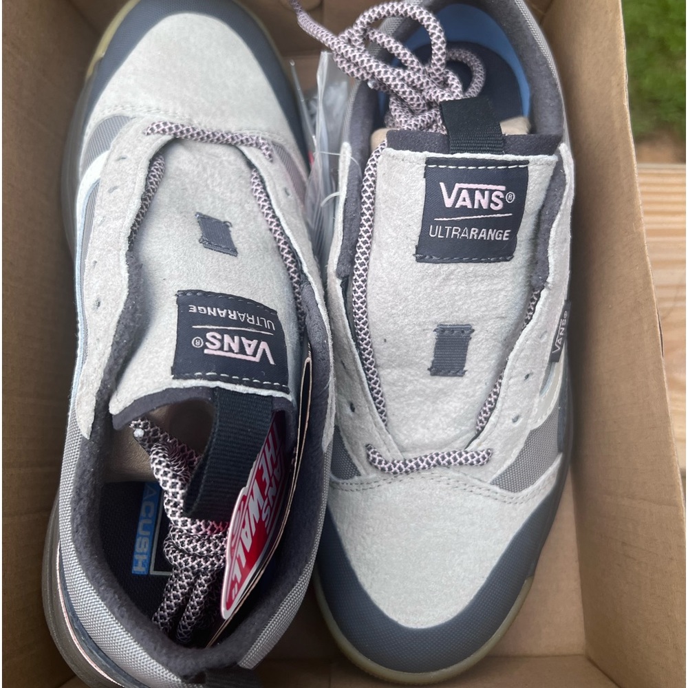 Brand New Women’s Ultra Crush shoes comfortable for everyday wear